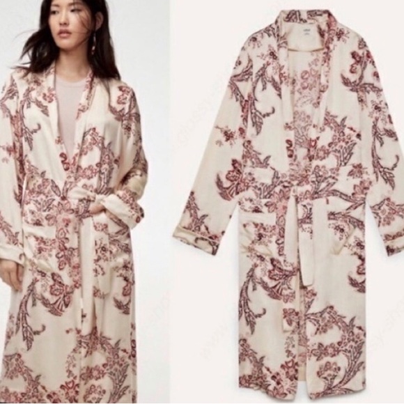 Wilfred Other - Aritzia Wilfred Pilier Satin Robe Kimono